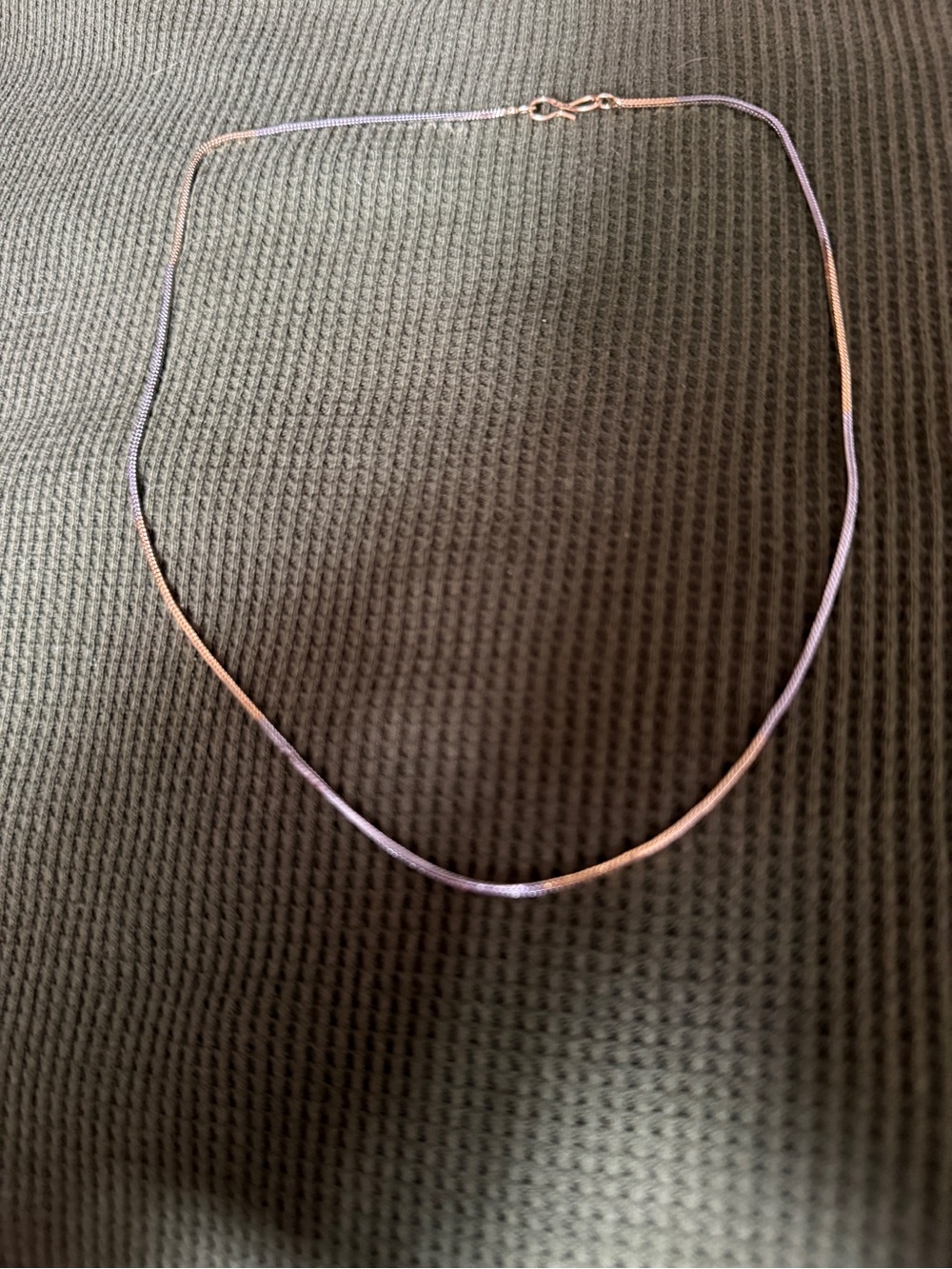 Elegant Lilac and Rose Gold Two-Tone Women’s Necklace